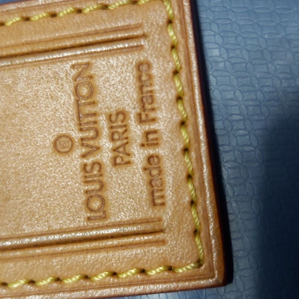 Louis Vuitton Luggage tag - Picture 3 of 4